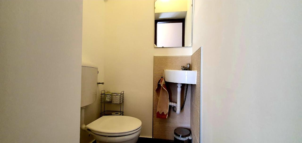 Bazsi Apartman Siofok Luaran gambar